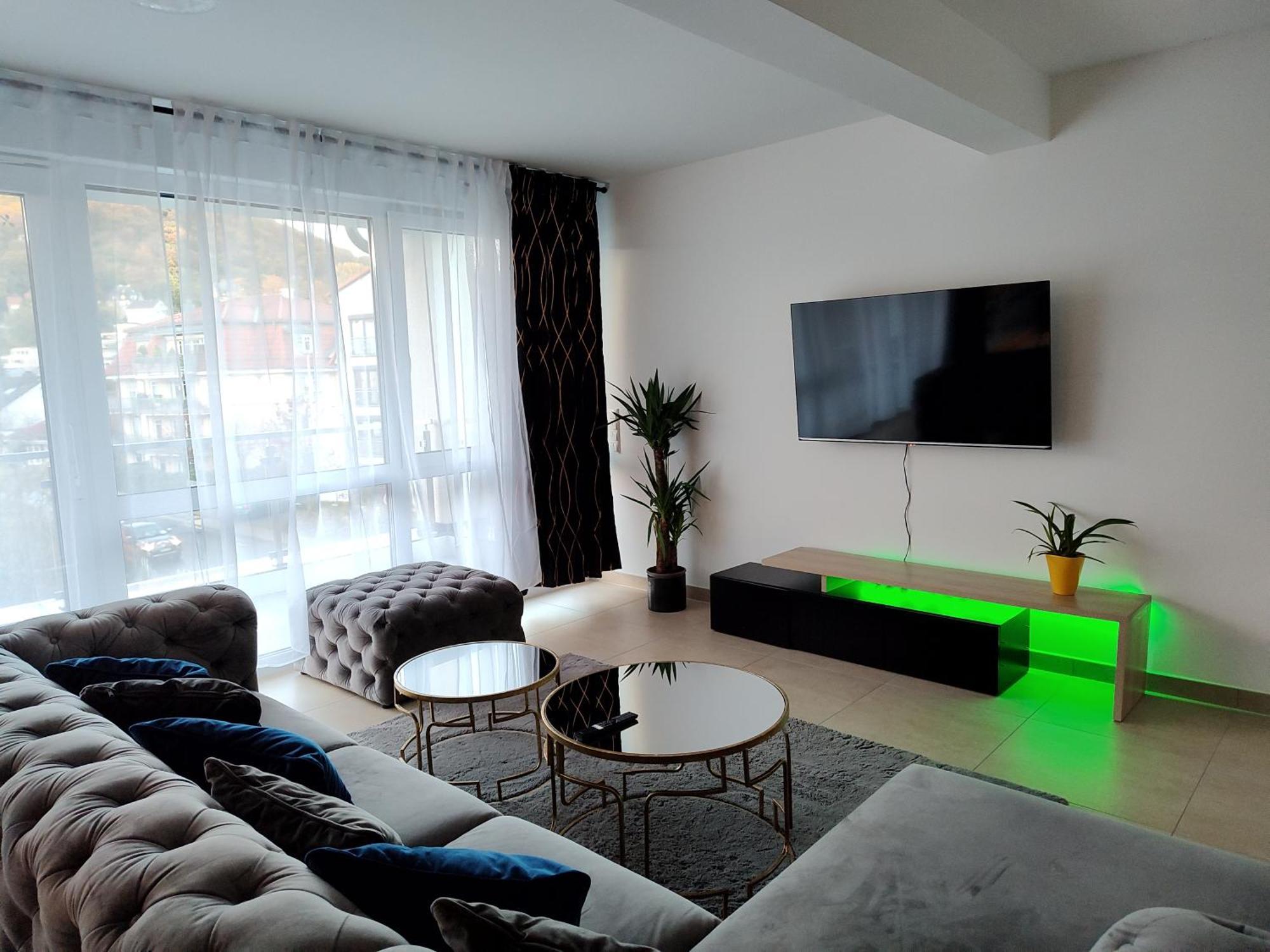 Hotel Valley Of Business Frankfurt-Airport - Black Label Penthouse Гофгайм-ам-Таунус Екстер'єр фото